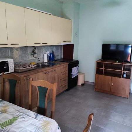 Apartmani Zdenka Vir Extérieur photo
