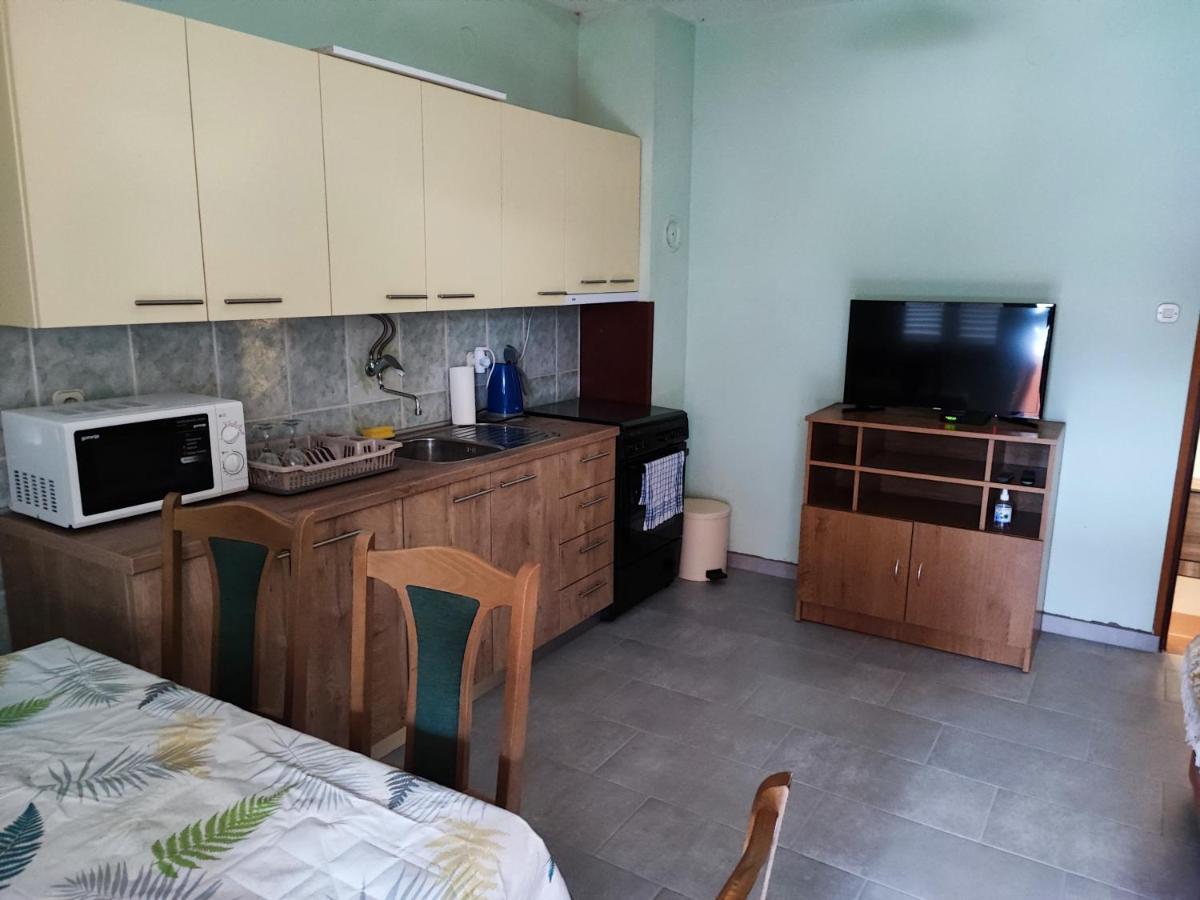 Apartmani Zdenka Vir Extérieur photo